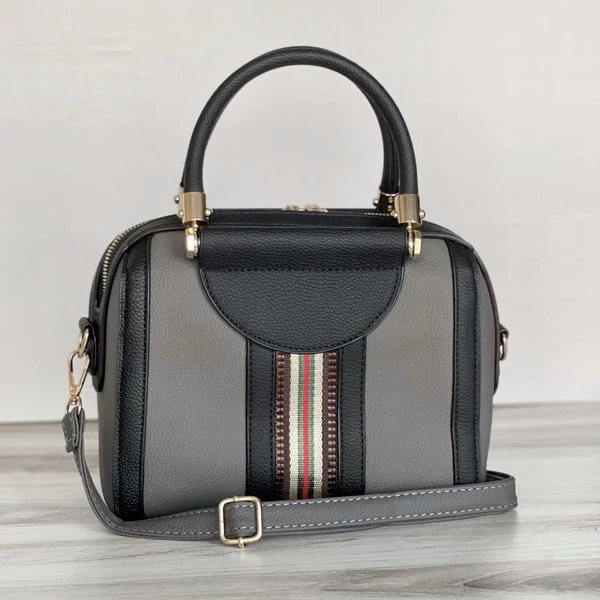 Sally Shoulder Bag - Image 8