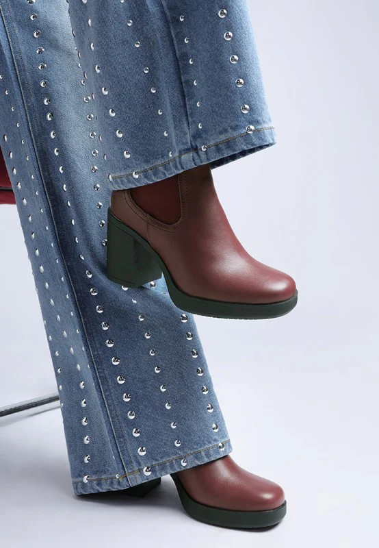 Scuala Faux Leather Chelsea Boots - Image 5