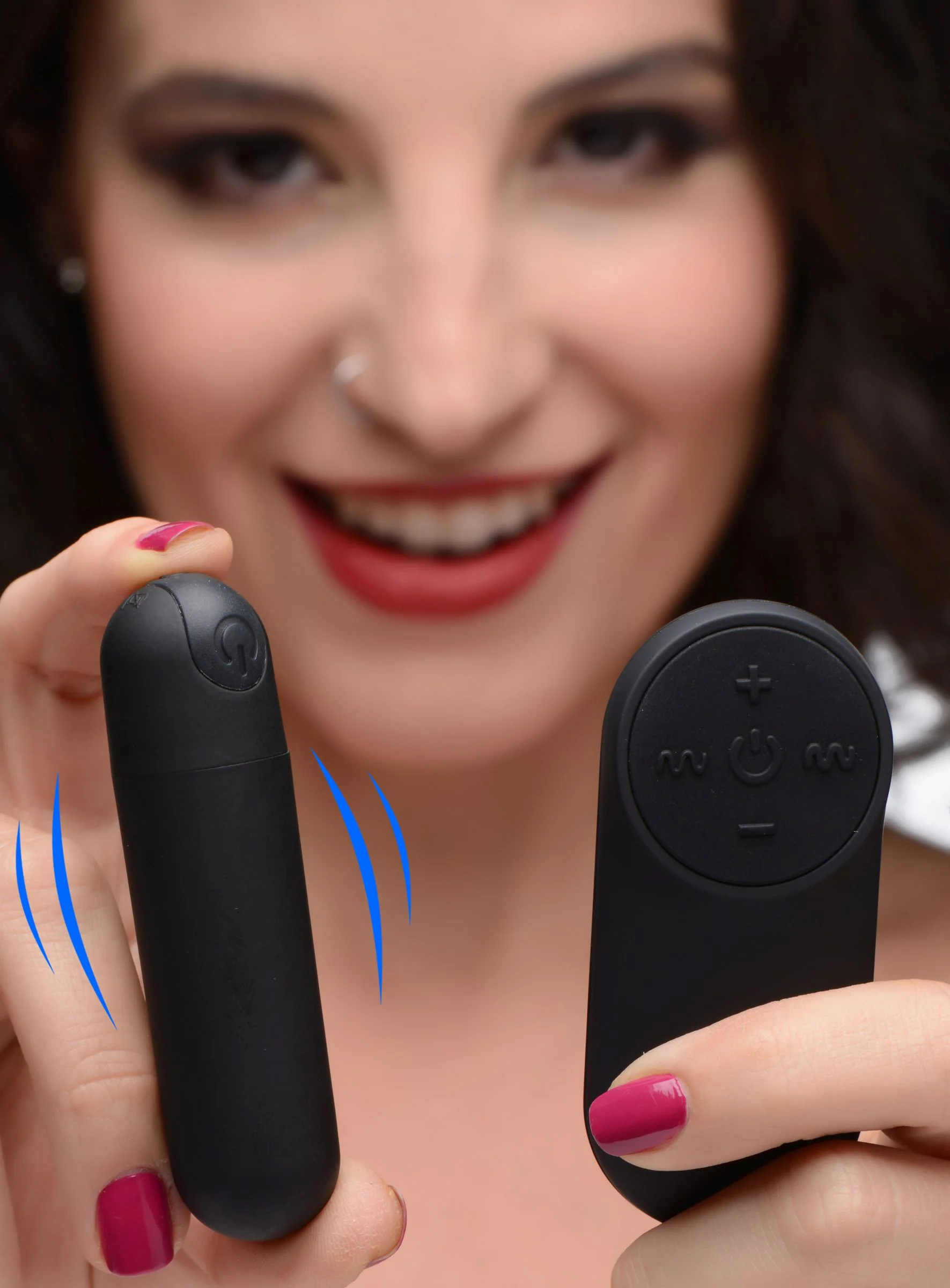 Vibrating Bullet With Remote Control - Image 6