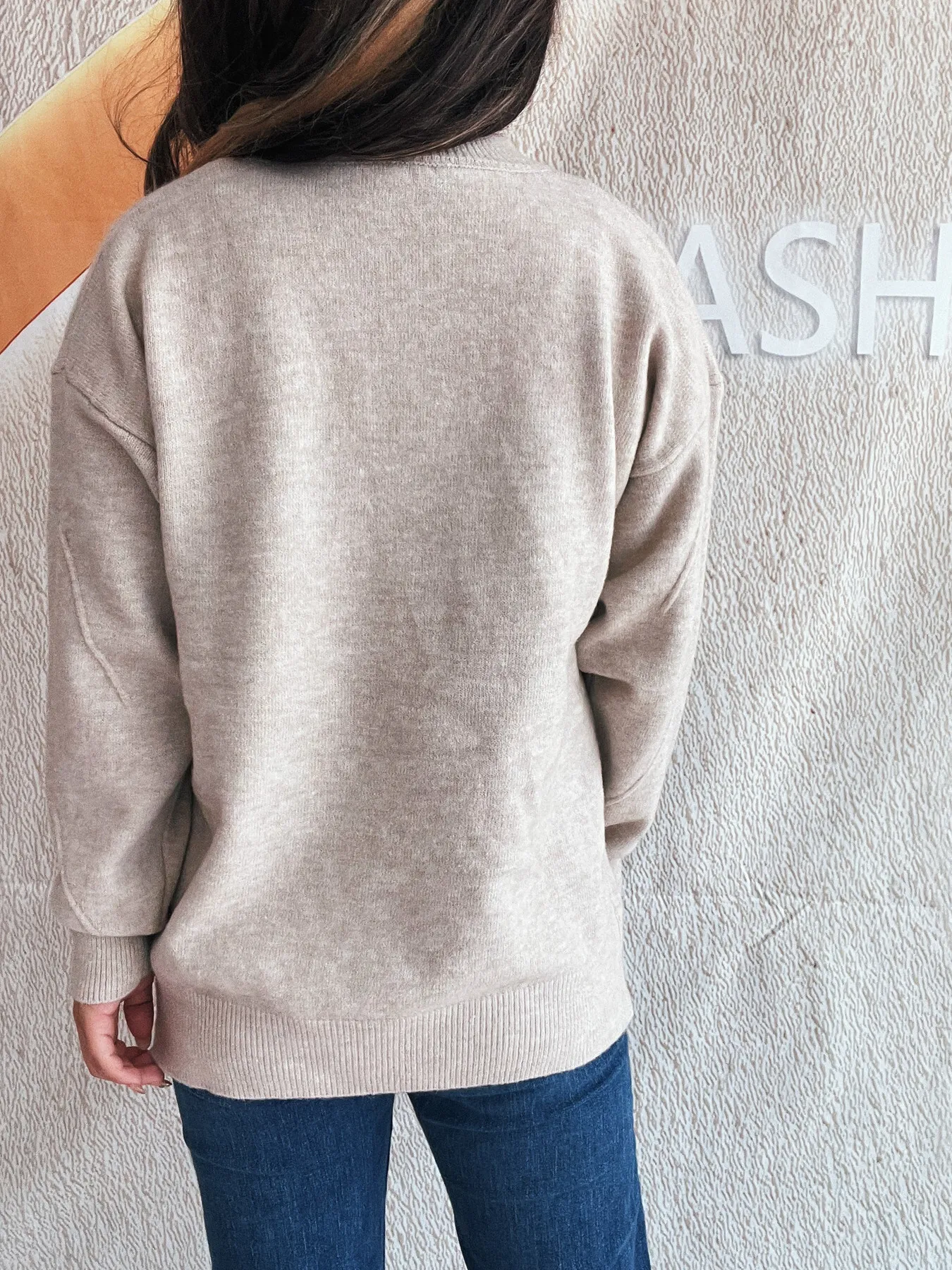 Sequined Embellished Round Neck Sweater - Image 6