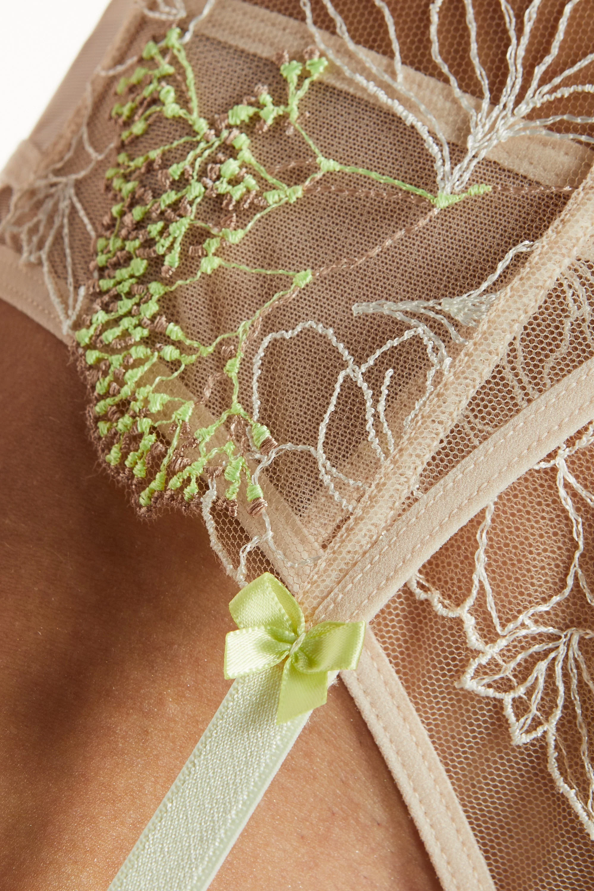 Sheer Mesh Embroidered Garter Belt Gorteks Soleil - Image 3