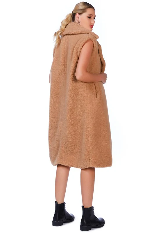 Sleeveless Double Breasted Teddy Coat - Image 4