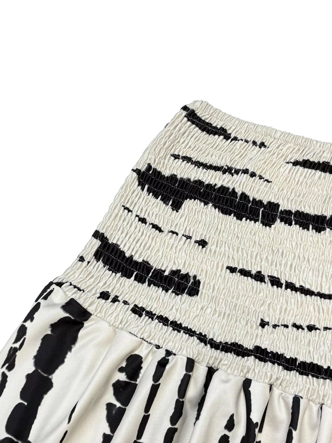 Smocked Asymmetrical Hem Skirt - Image 7