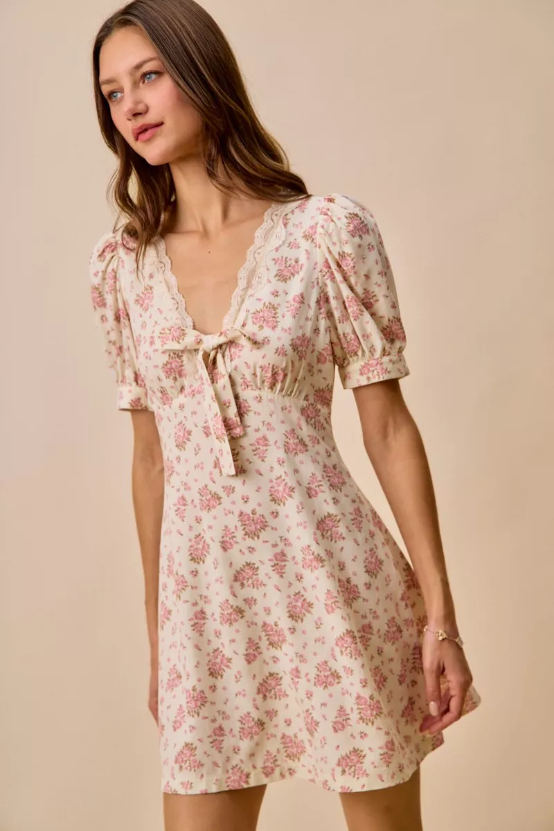 SO ME Floral Lace Trimed Short Sleeves Mini Dress - Image 6
