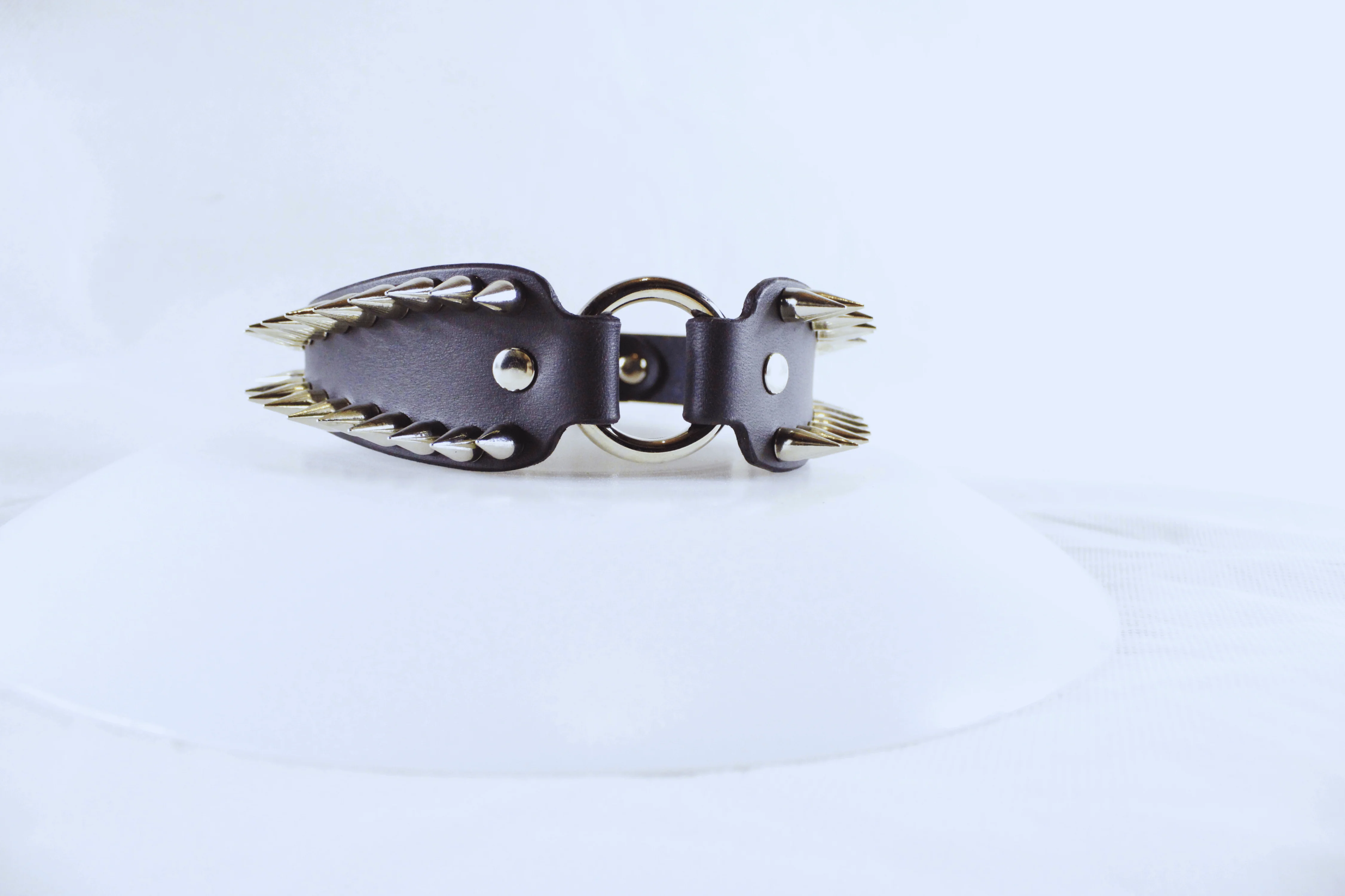 Spiked Submissive Collar – Gothic BDSM Choker With Metal Spikes - Image 3