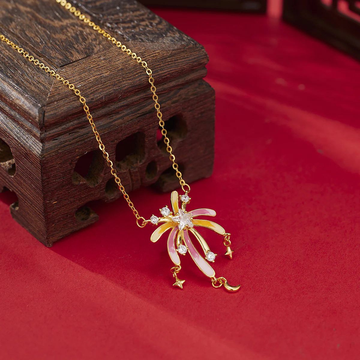 Starburst Pendant Necklace - Image 4