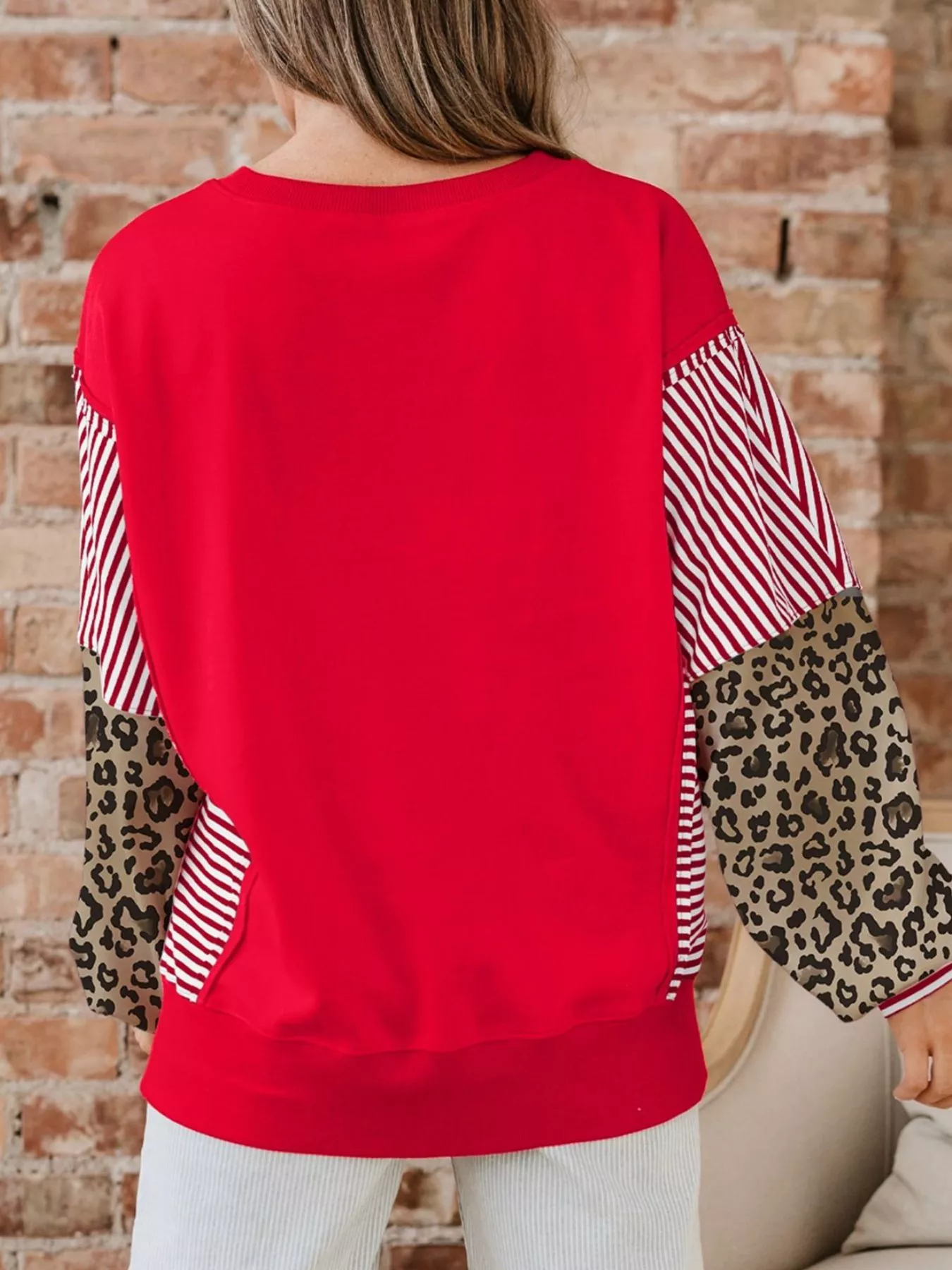 Striped Patchwork Sleeve Colorblock Sweatshirt - Image 4