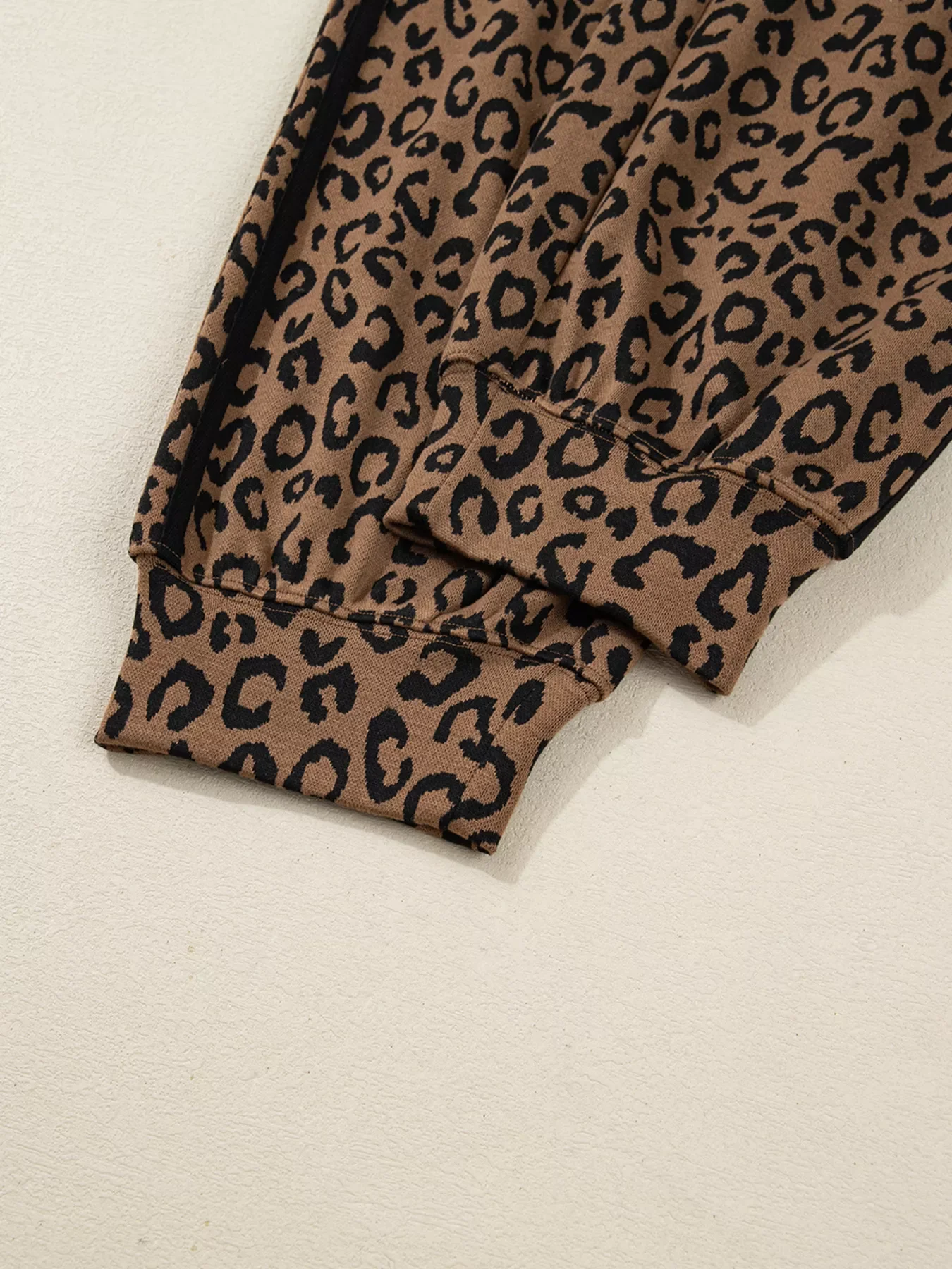 Striped Trim Leopard Long Sleeve Top Drawstring Pant Set - Image 13