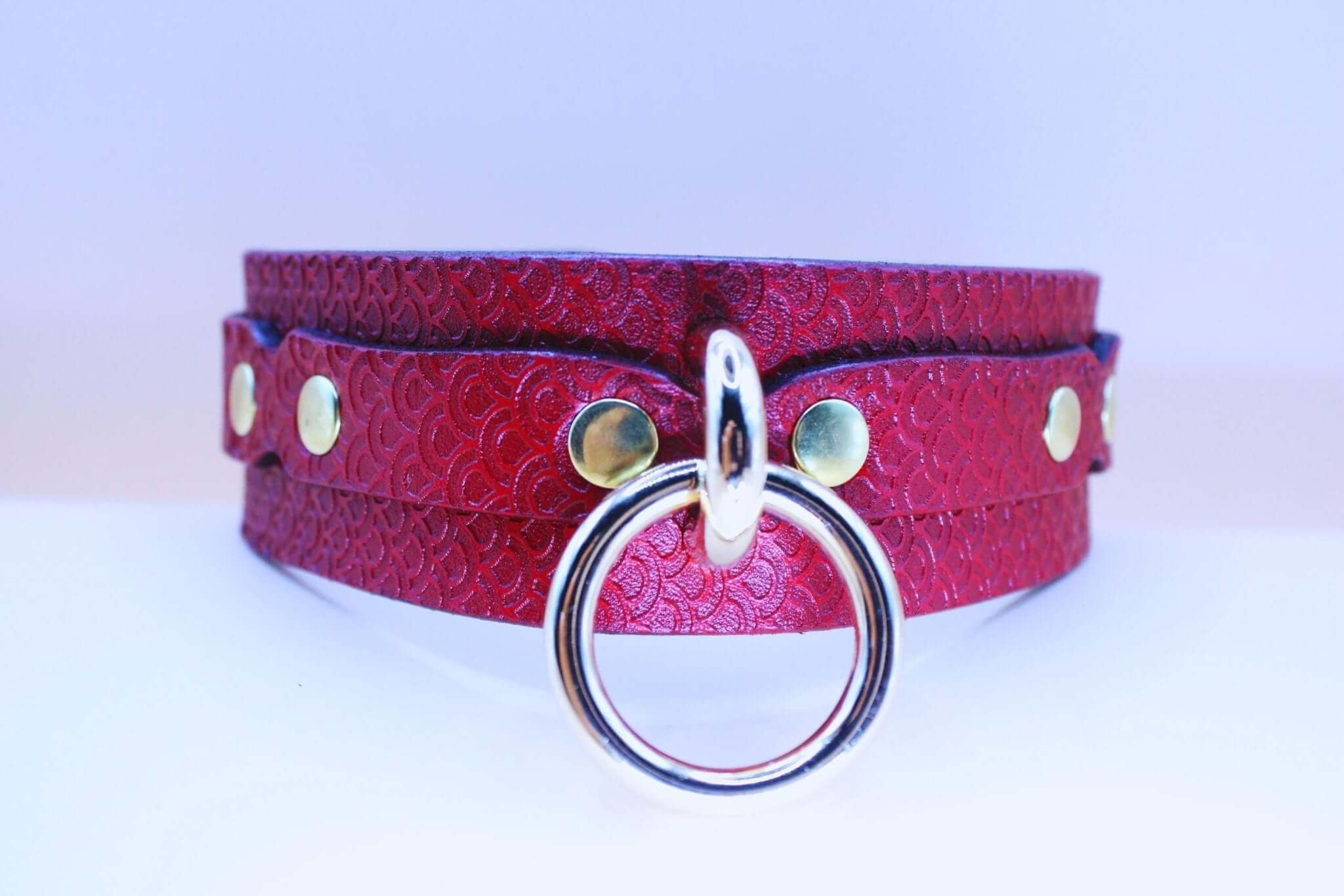 Submissive Collar Red Leather O-Ring | Deep Pattern BDSM Slave Collar - Image 3