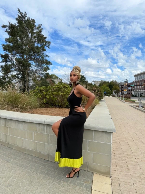 The Oasis Color Block Dress - Image 5