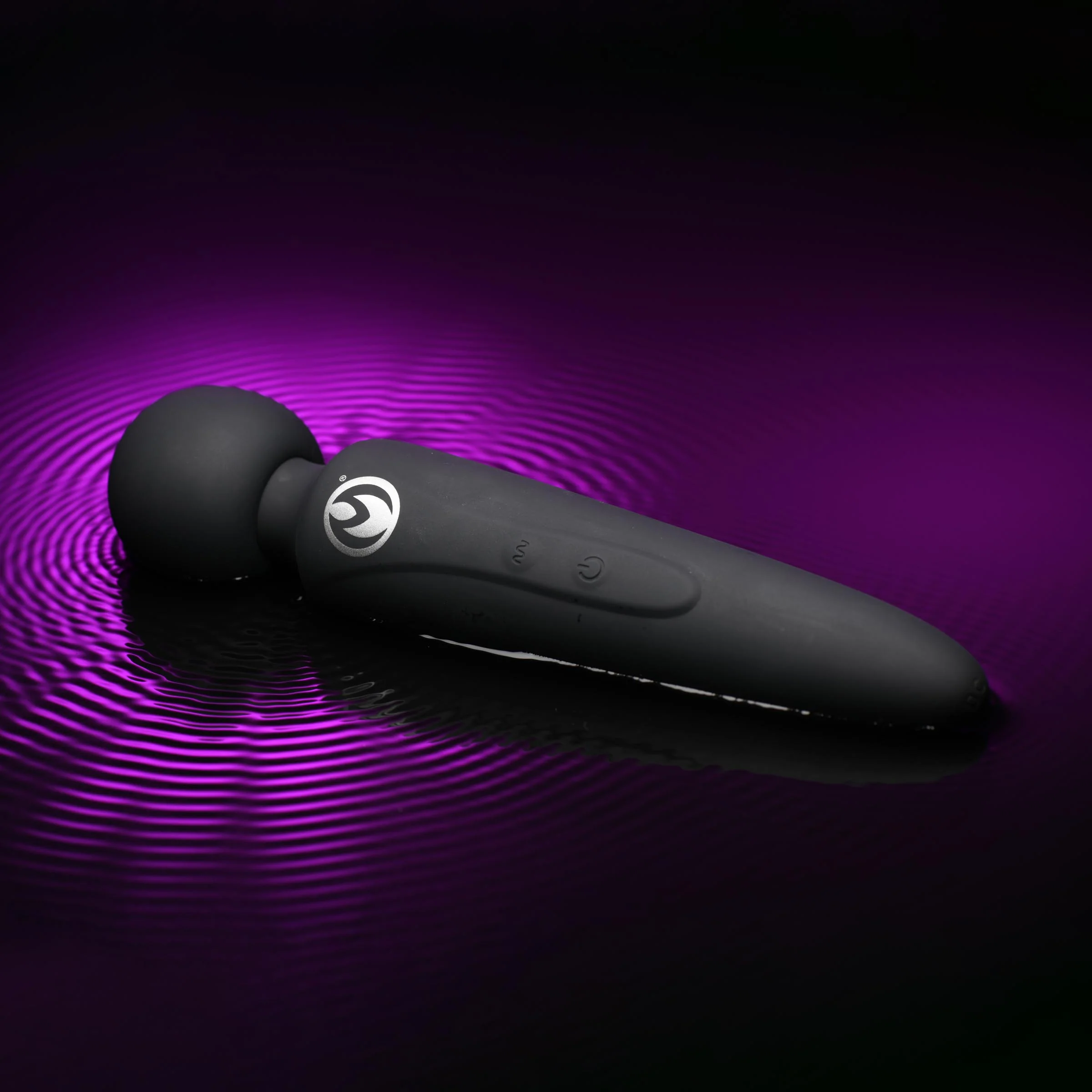 Thunderstick Premium Ultra Powerful Silicone Rechargeable Wand - Image 4