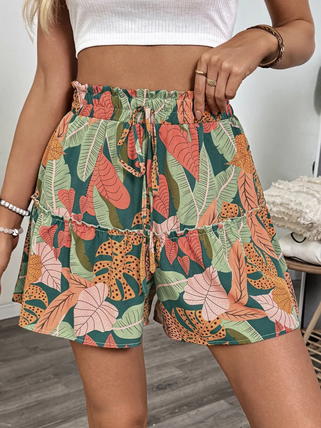 Tropical Print High Waist Shorts - Image 3
