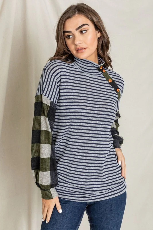 Turtle Neck Checker Sleeve Tunic - Image 7