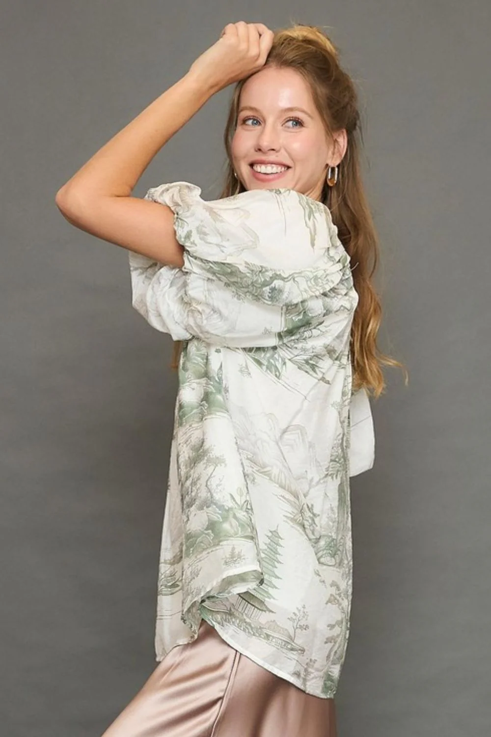 Umgee Full Size Two Tone Toile Print Top Plus Size - Image 2