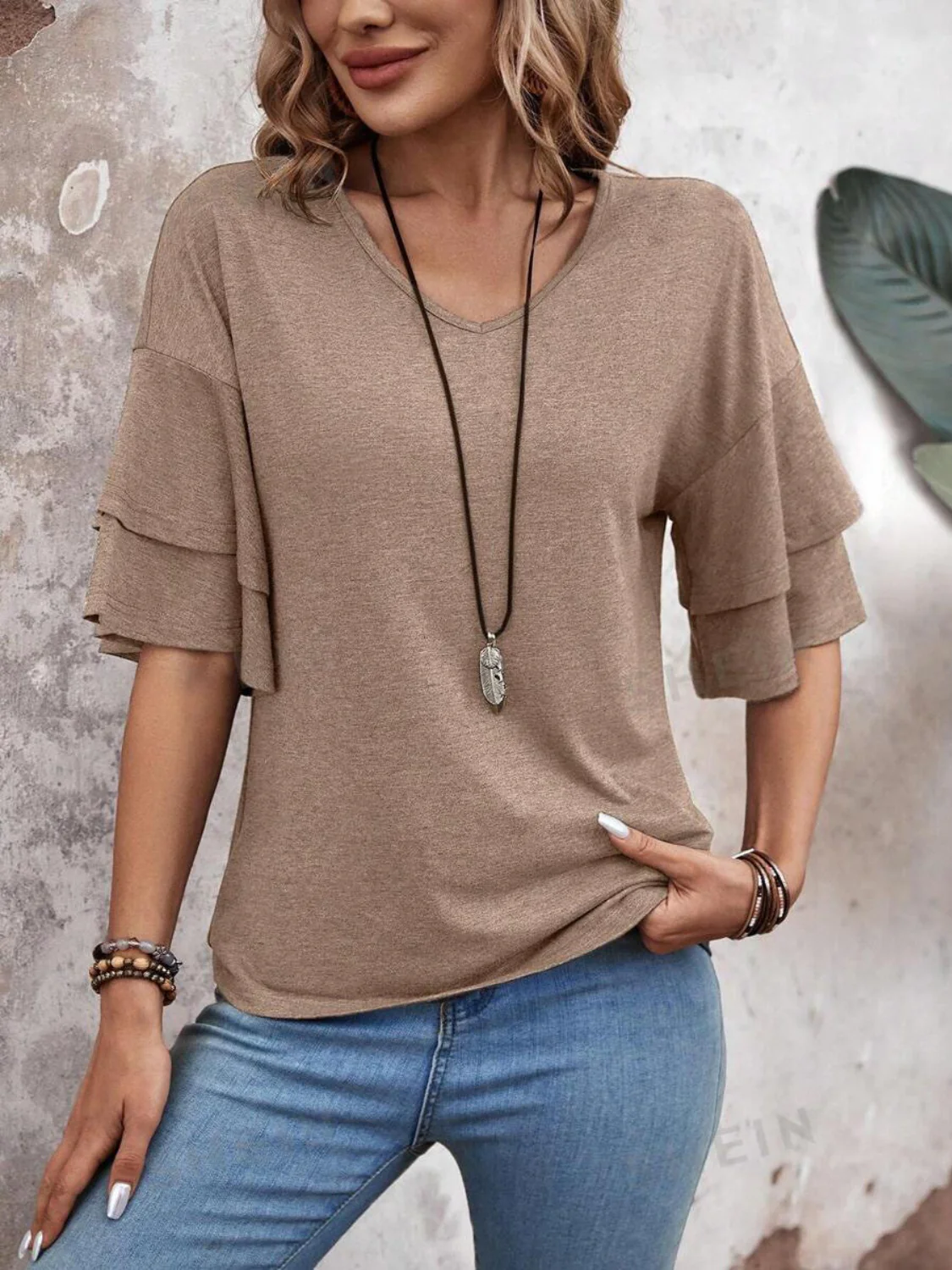 V-Neck Half Sleeve Blouse - Image 9