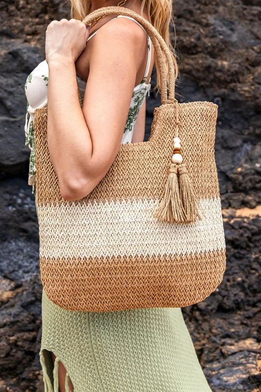 Valeria Two-Tone Straw Tote - Image 3