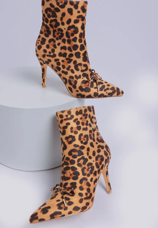 Vilda Leopard Print Stiletto Boots - Image 7