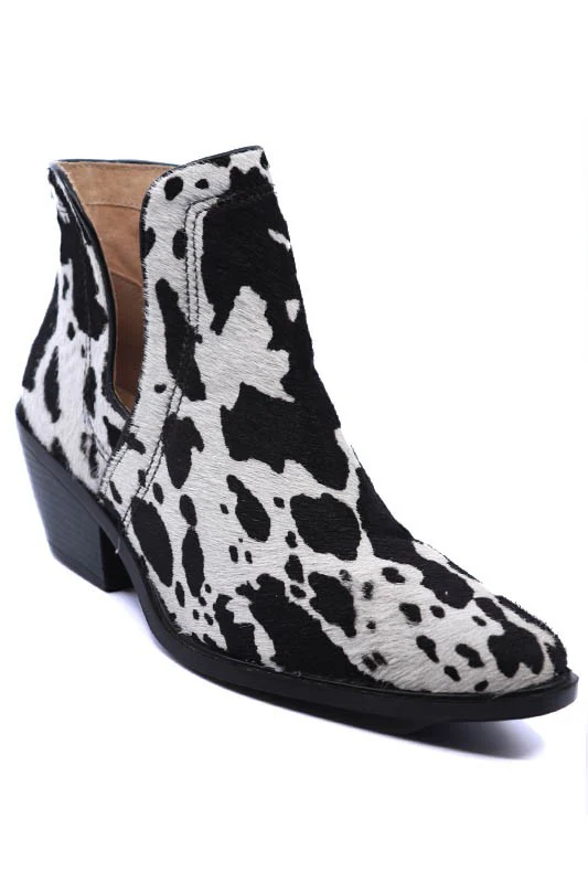 Western Cut Out Animal Hair Booties - Image 3