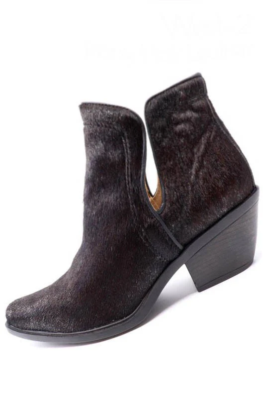 Western Cut Out Animal Hair Booties - Image 5